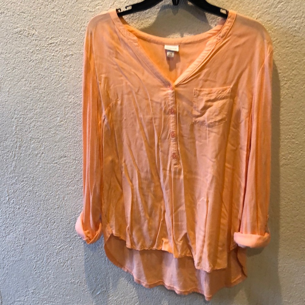 Merona Sz.L Peach 3/4 Sleeve top cute w/leggings